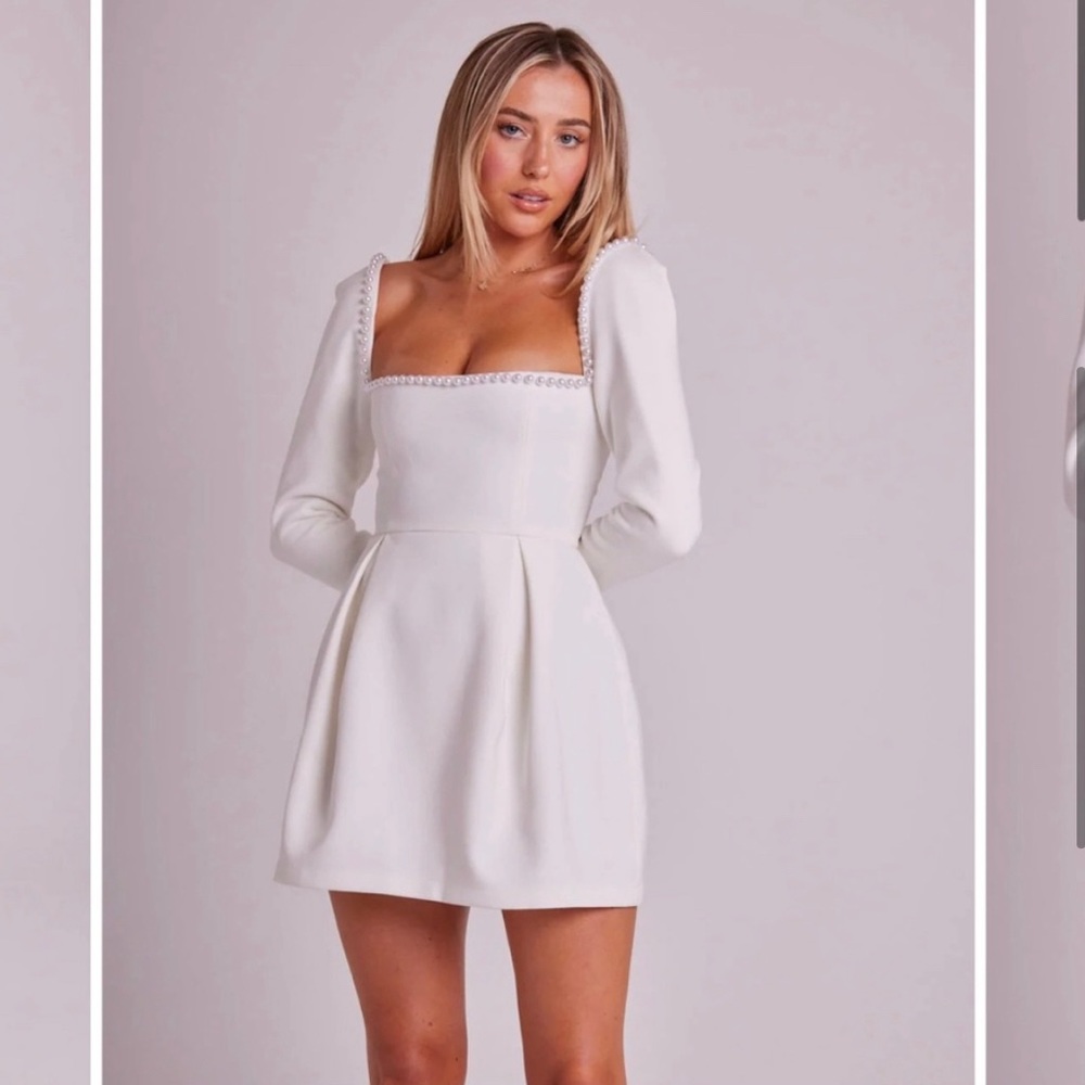 Odd Muse Pearl Dress in White. Size XS! New with Tags!